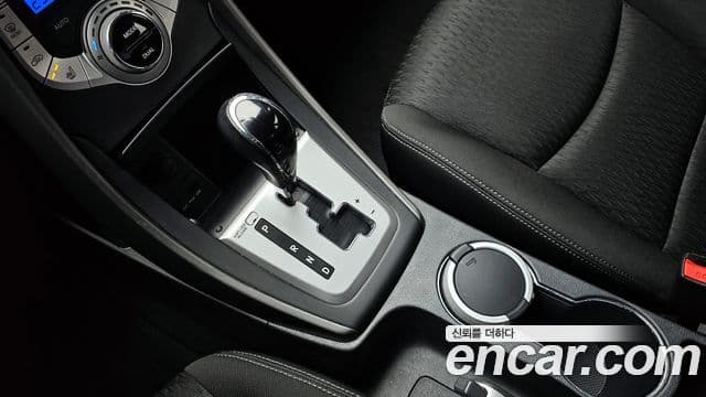 Hyundai Avante MD Luxury, 2012 9