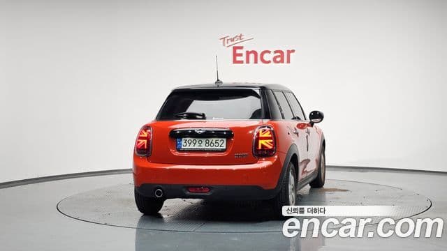 Mini Cooper 3세대, 2021 4