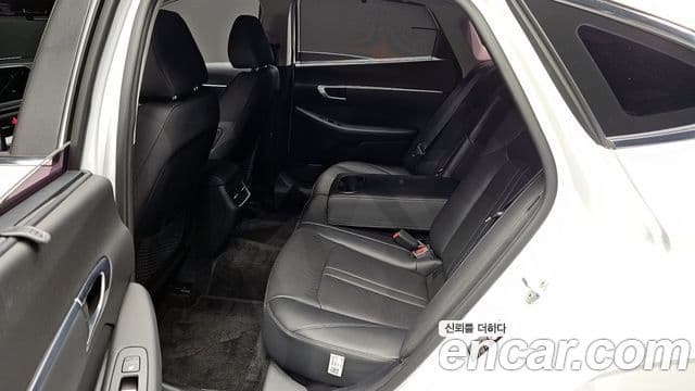 Hyundai Sonata (DN8) Premium Family, 2020 12