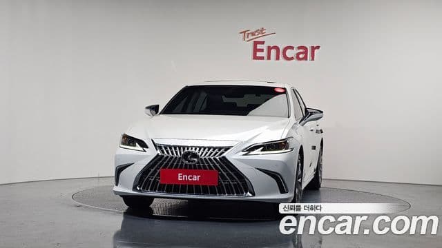 Lexus ES300h 7세대 Luxury Plus, 2026 3