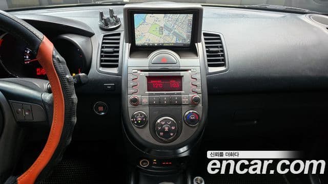 Kia Soul Safety, 2011 15