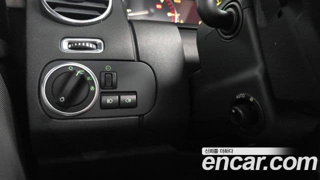 Land Rover Discovery 4 3.0 SDV6 HSE, 2013 16