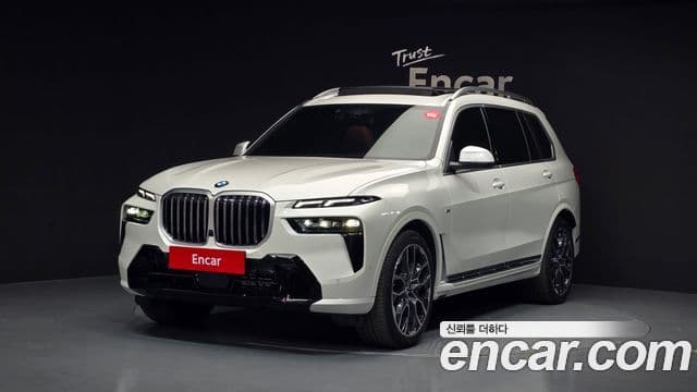 BMW X7 (G07) xDrive 40i M Sport 6인승, 2024 1