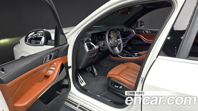 BMW X7 (G07) xDrive 40i M Sport 6인승, 2024 11