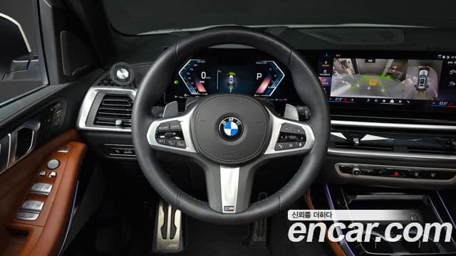 BMW X7 (G07) xDrive 40i M Sport 6인승, 2024 13