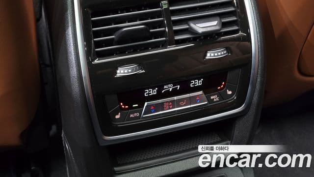 BMW X7 (G07) xDrive 40i M Sport 6인승, 2024 18