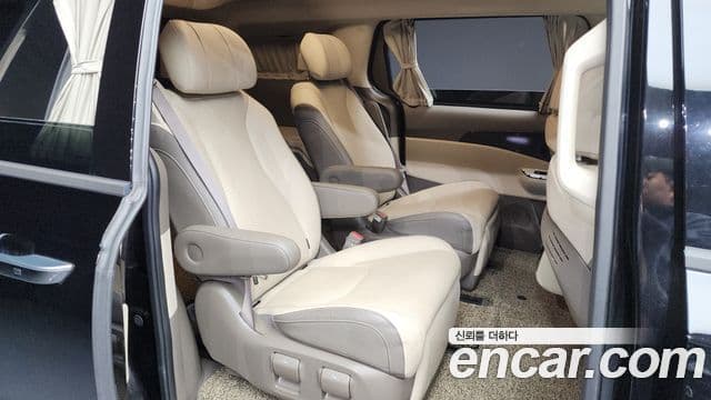 Kia Carnival 4세대 Signature, 2022 12
