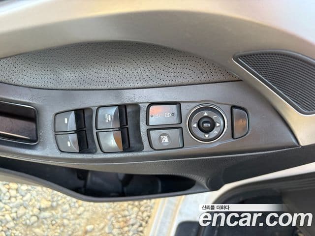 Hyundai Avante MD Premier, 2011 8