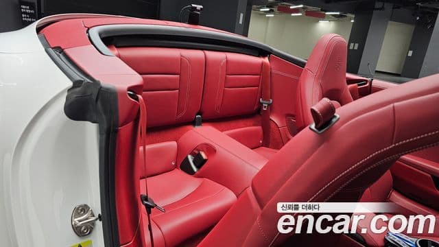 Porsche 911 (992) Carrera 4 GTS кабриолет, 2023 12