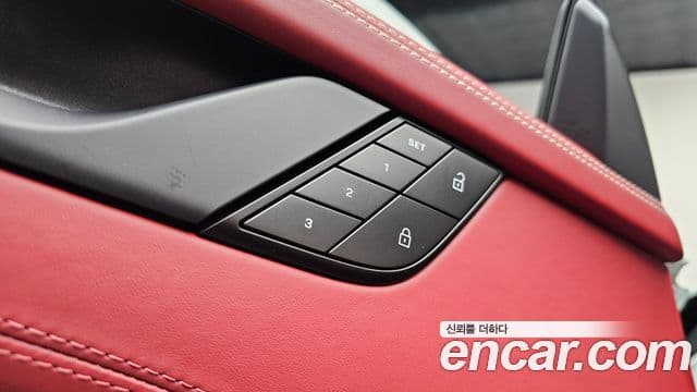 Porsche 911 (992) Carrera 4 GTS кабриолет, 2023 18