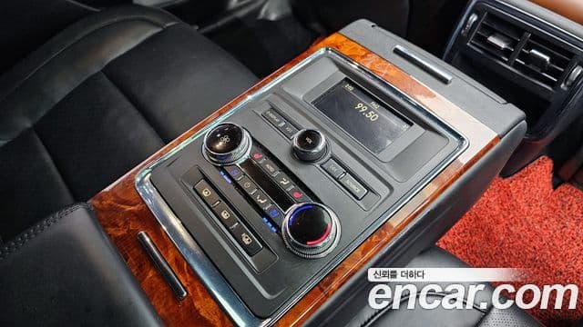 Lincoln Continental 10세대 3.0 Presidential AWD, 2017 17