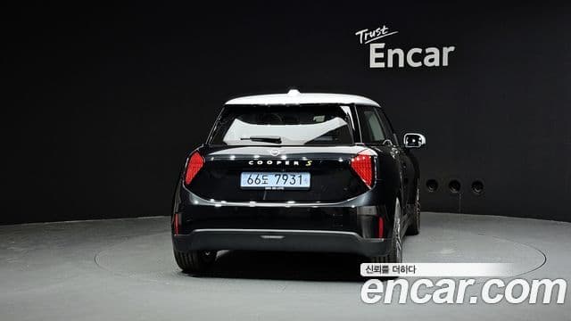 Mini Cooper Электрический (Electric) 4세대 SE Classic, 2024 4