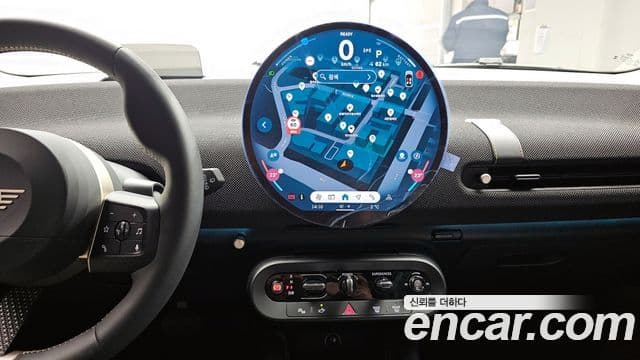 Mini Cooper Электрический (Electric) 4세대 SE Classic, 2024 19