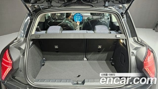 Mini Cooper Электрический (Electric) 4세대 SE Classic, 2024 19