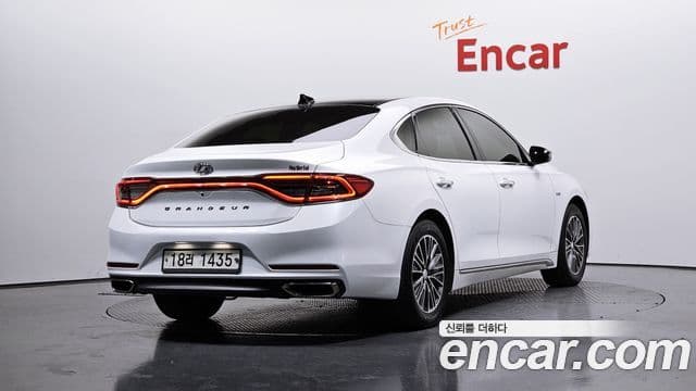 Hyundai Grandeur IG гибрид Premium, 2018 2