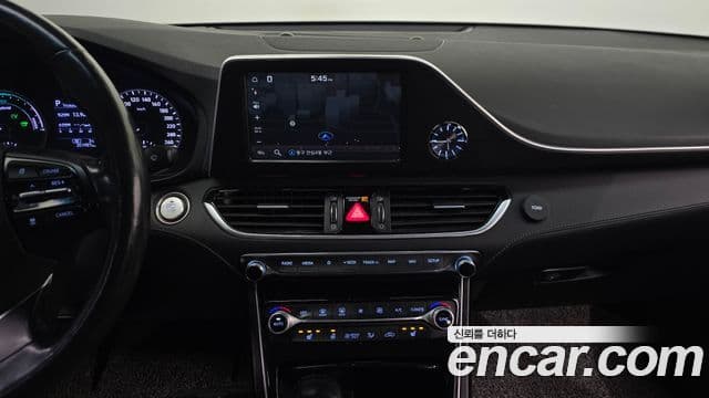 Hyundai Grandeur IG гибрид Premium, 2018 15