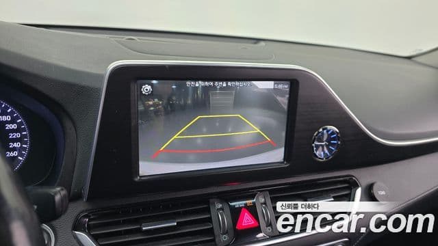 Hyundai Grandeur IG гибрид Premium, 2018 16