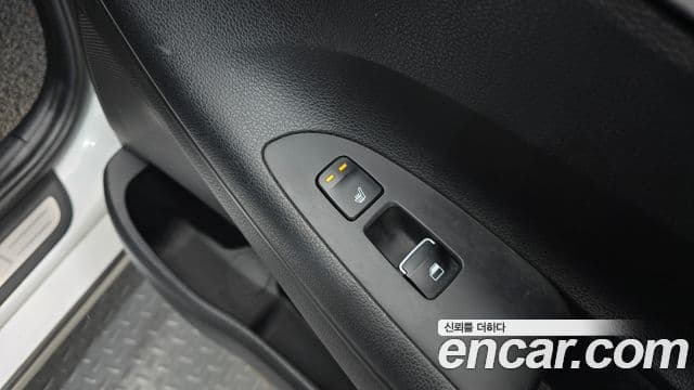 Hyundai Grandeur IG гибрид Premium, 2018 18