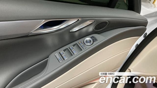 Genesis G80 (RG3) бензин 2.5 турбо 2WD, 2026 9