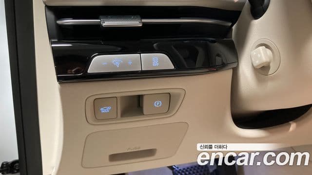 Genesis G80 (RG3) бензин 2.5 турбо 2WD, 2026 10