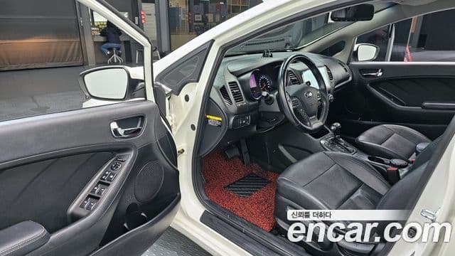 Kia K3 Prestige, 2015 11