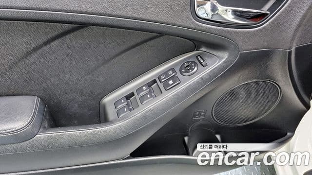 Kia K3 Prestige, 2015 16