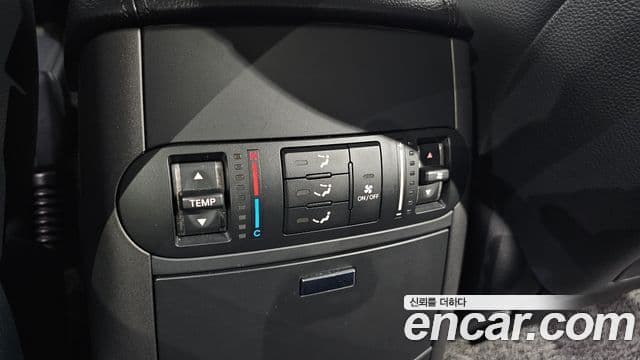 Kia Mohave 4WD KV300, 2014 19