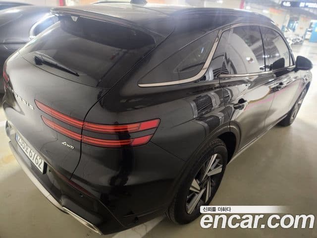 Genesis GV70, 2025 4