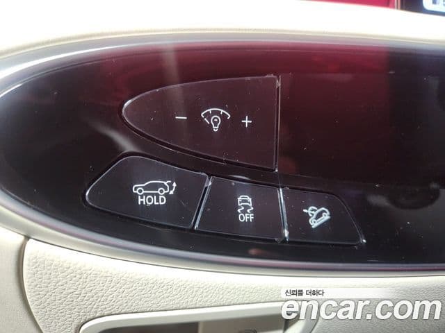 Genesis GV70, 2025 8