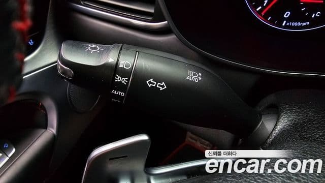 Genesis G70 Sport пакет, 2019 17