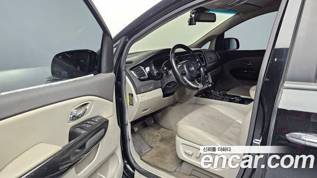 Kia All New Carnival Prestige, 2016 10