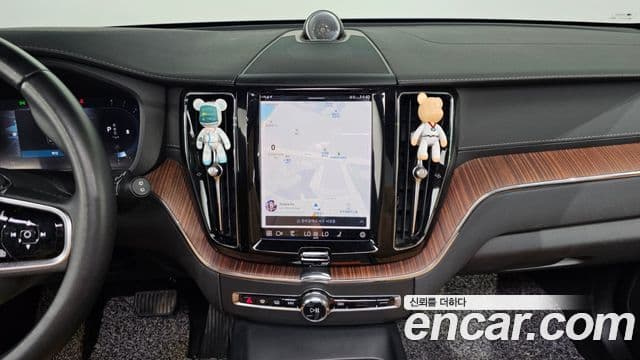 Volvo XC60 2세대 B5 Ultimate Bright, 2023 14
