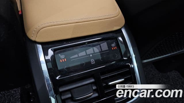 Volvo XC60 2세대 B5 Ultimate Bright, 2023 19