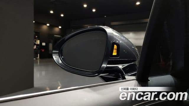 Porsche Panamera (971), 2018 15