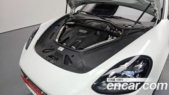 Porsche Panamera (971), 2021 6