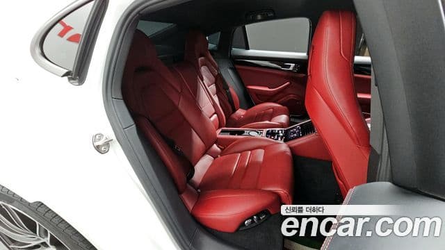 Porsche Panamera (971), 2021 12