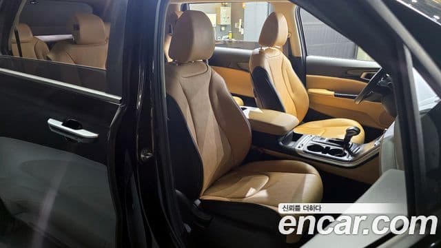 Kia Carnival 4세대 Prestige, 2022 12