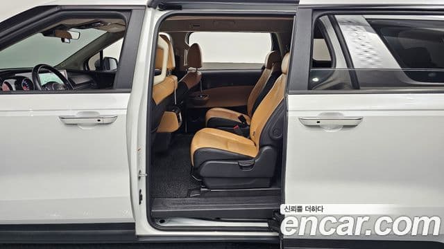 Kia Carnival 4세대 Prestige, 2023 11
