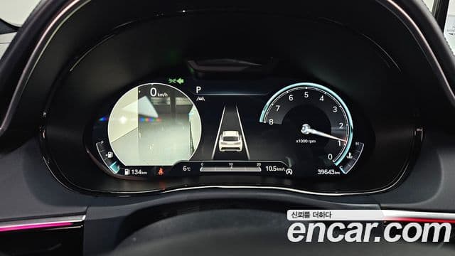 Genesis GV70, 2021 8