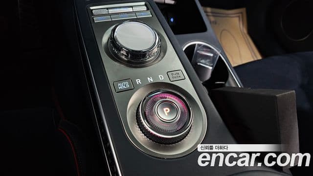 Genesis GV70, 2021 9