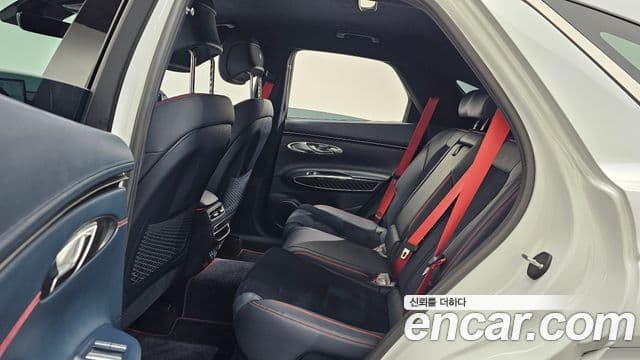 Genesis GV70, 2021 13