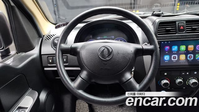 동풍소콘 C35 EV 4-seater, 2023 13