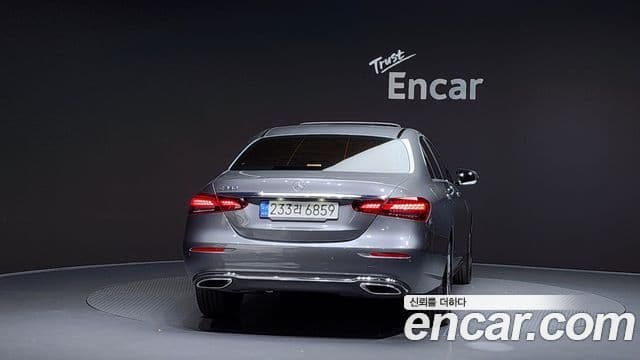 Mercedes-Benz E-класс W213 Avantgarde, 2023 4