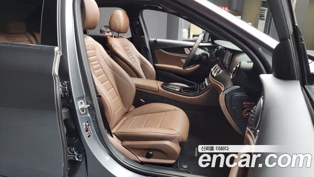 Mercedes-Benz E-класс W213 Avantgarde, 2023 11