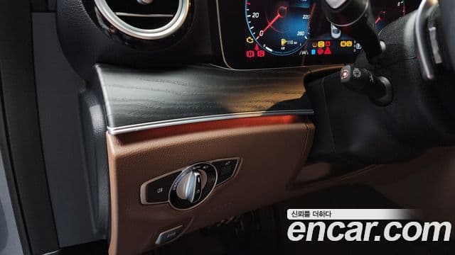 Mercedes-Benz E-класс W213 Avantgarde, 2023 18