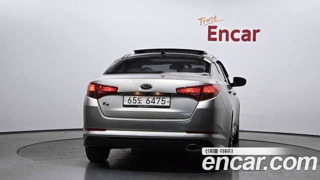 Kia K5 Luxury, 2011 4