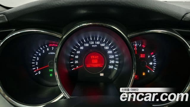 Kia K5 Luxury, 2011 8