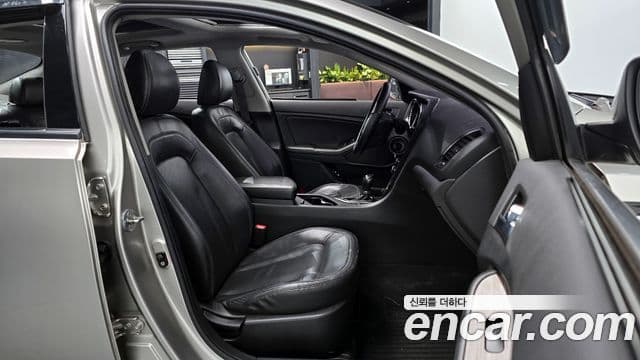 Kia K5 Luxury, 2011 10