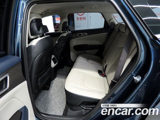 Kia Sportage 5세대 гибрид Signature 2WD, 2023 11