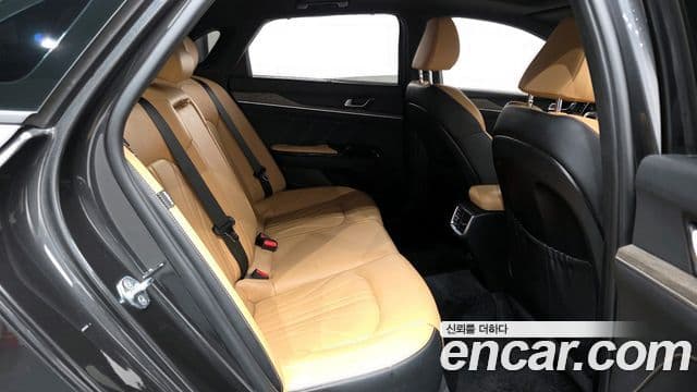 Kia K5 3세대 Signature, 2022 12